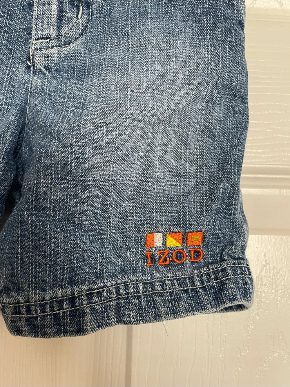 Izod comfortable denim